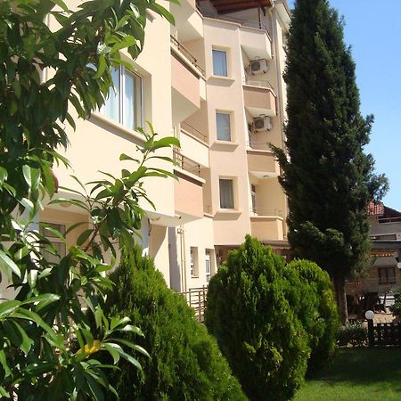Hotel Astra رافدا المظهر الخارجي الصورة