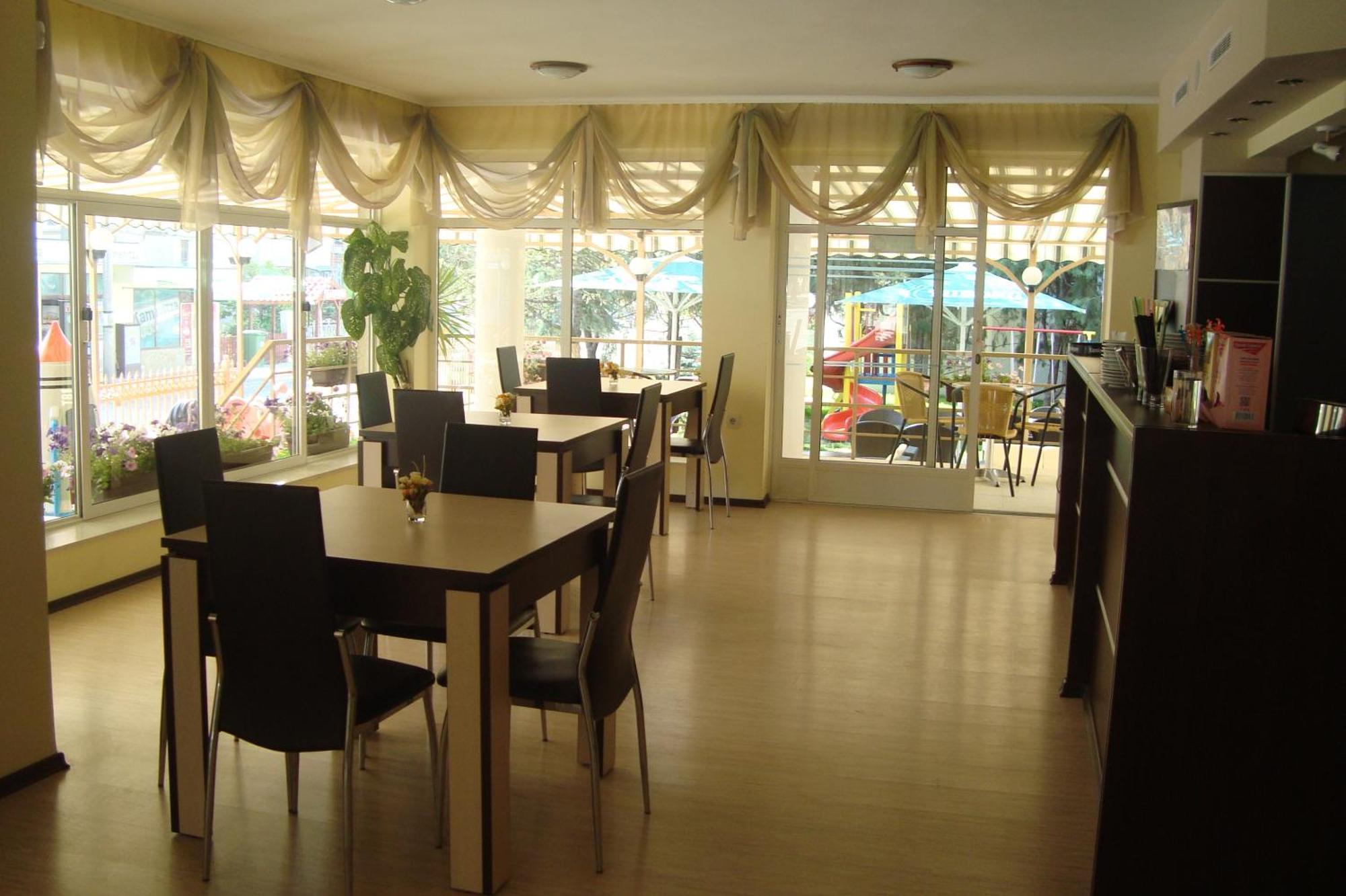 Hotel Astra رافدا المظهر الخارجي الصورة