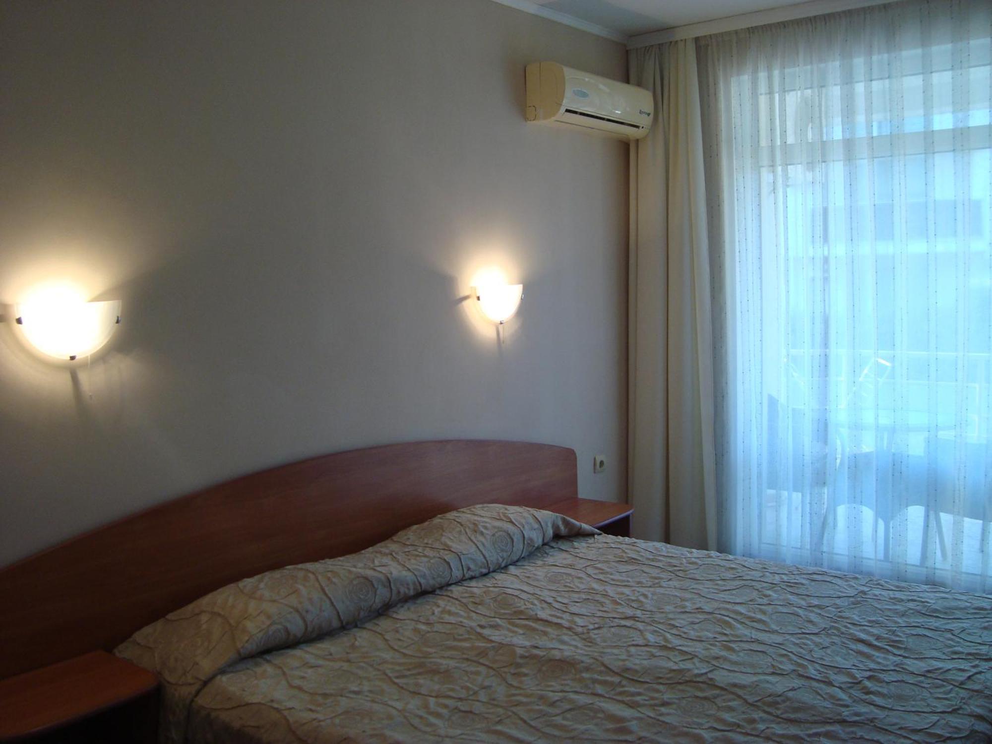 Hotel Astra رافدا المظهر الخارجي الصورة