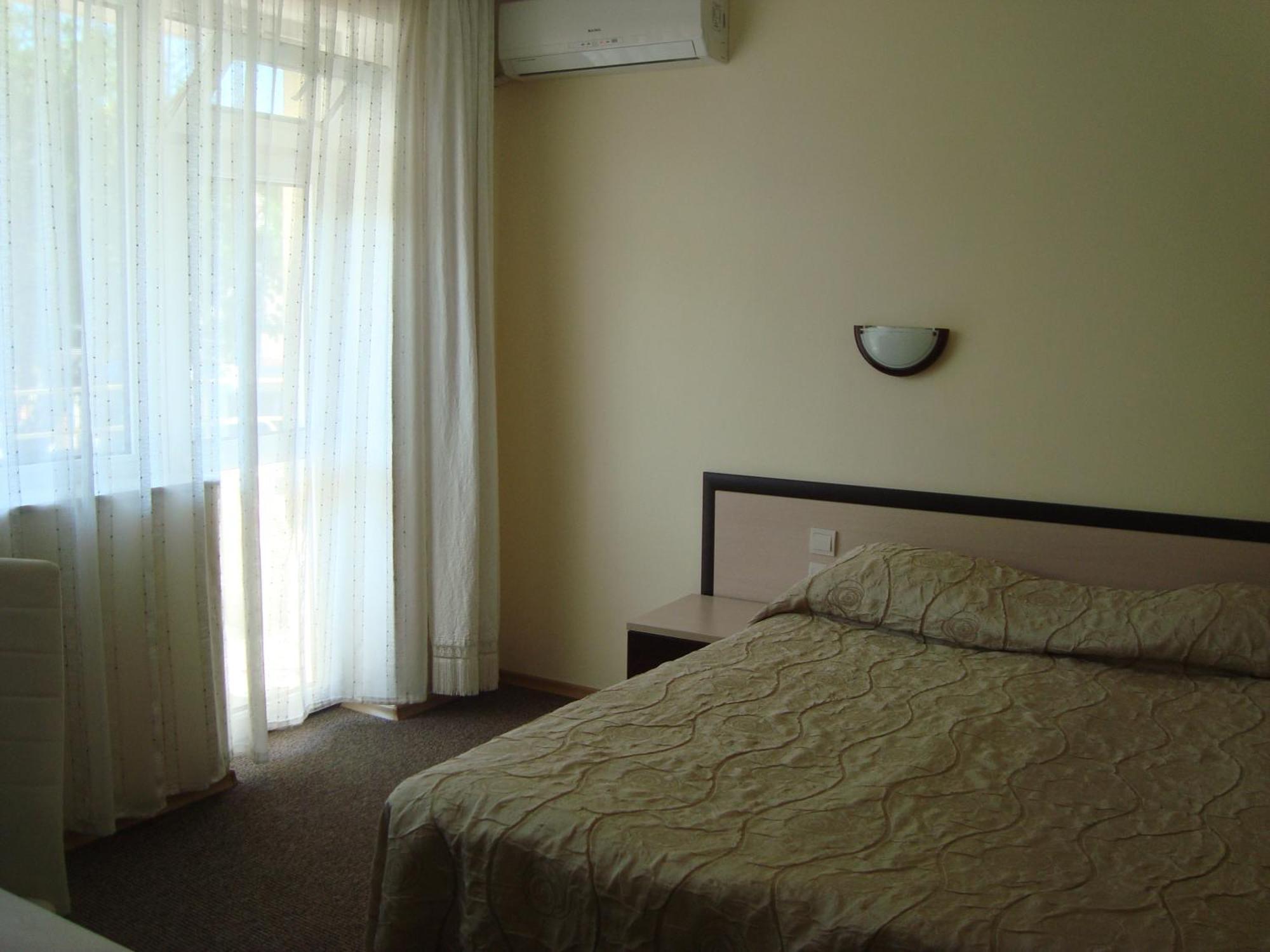 Hotel Astra رافدا المظهر الخارجي الصورة