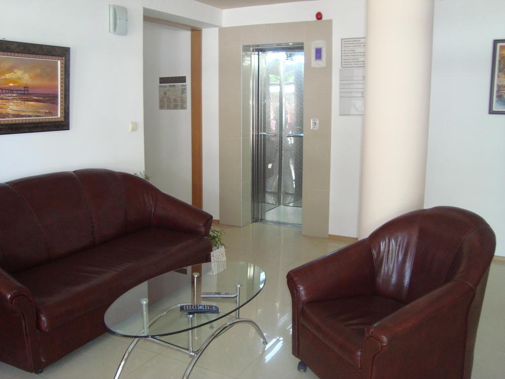 Hotel Astra رافدا المظهر الخارجي الصورة