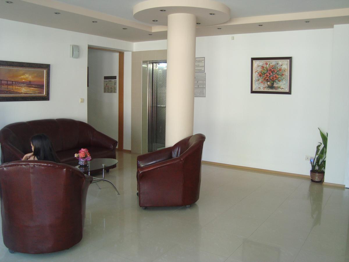 Hotel Astra رافدا المظهر الخارجي الصورة